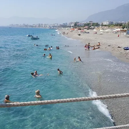 Goldcity 2 Bedroom Hotel apartamentowy Alanya