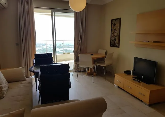 Goldcity 2 Bedroom