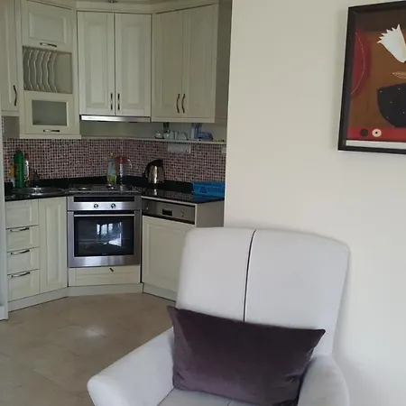 Apart Otel Goldcity 2 Bedroom 3*